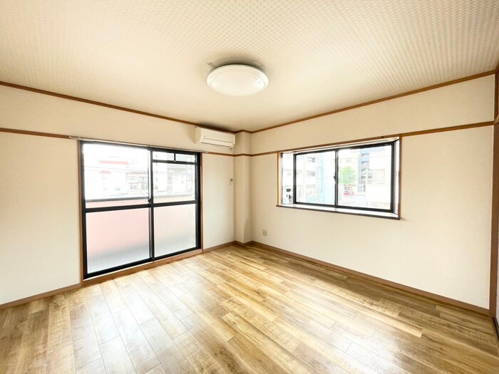 物件内観写真7　(居室)