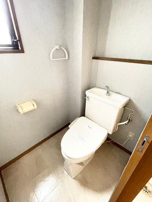 物件内観写真11　(トイレ)