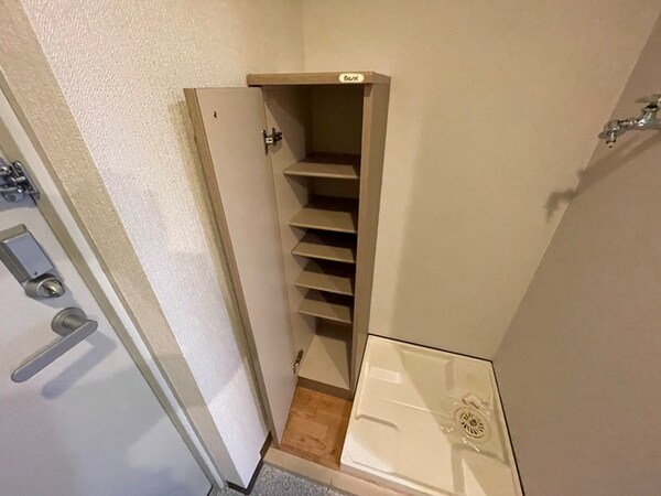靴箱