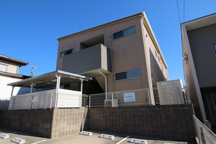 物件外観写真5　(外観写真)