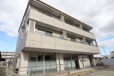 ＣＥＮＴＲＡＬ　ＶＥＲＧＥ外観写真