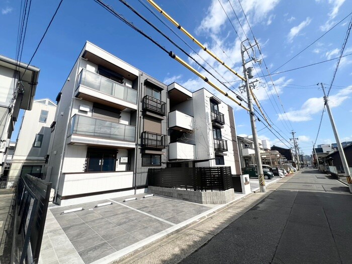 物件外観写真2　(外観写真)