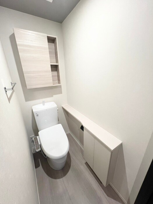 物件内観写真13　(トイレ)