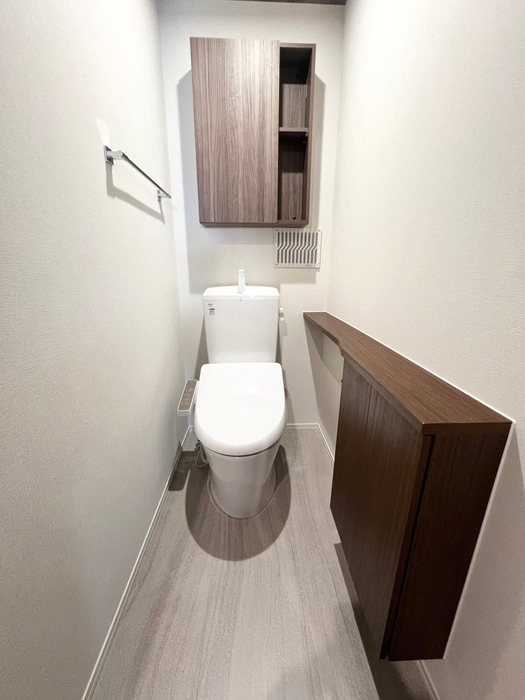 物件内観写真13　(トイレ)