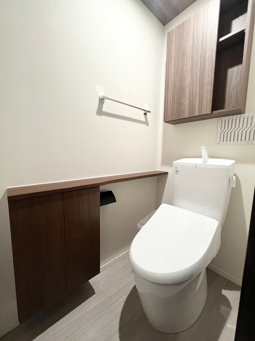 物件内観写真14　(トイレ)