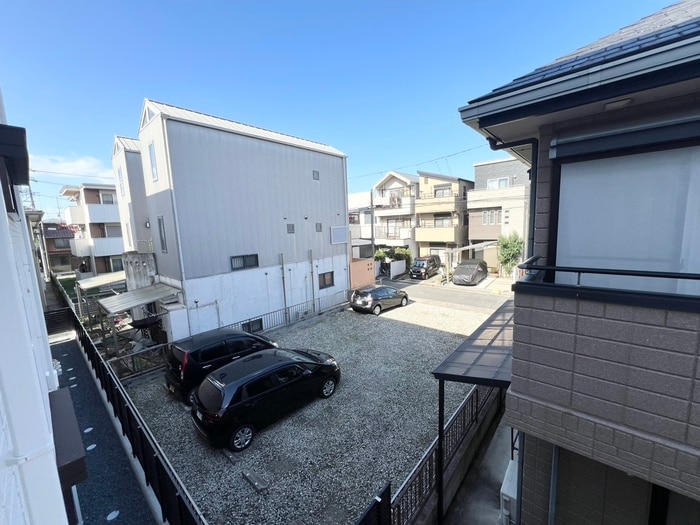 物件内観写真22　(室内からの展望)