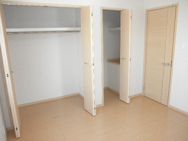 物件内観写真6　(居室)