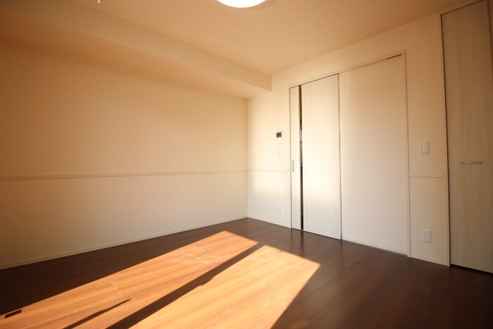 物件内観写真11　(居室)