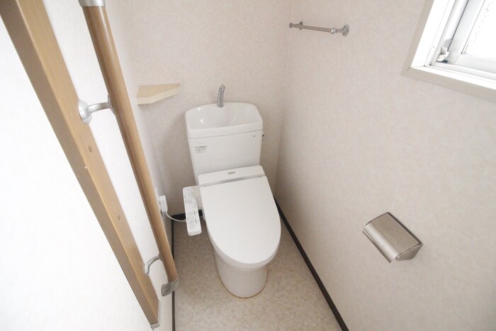 物件内観写真17　(トイレ)