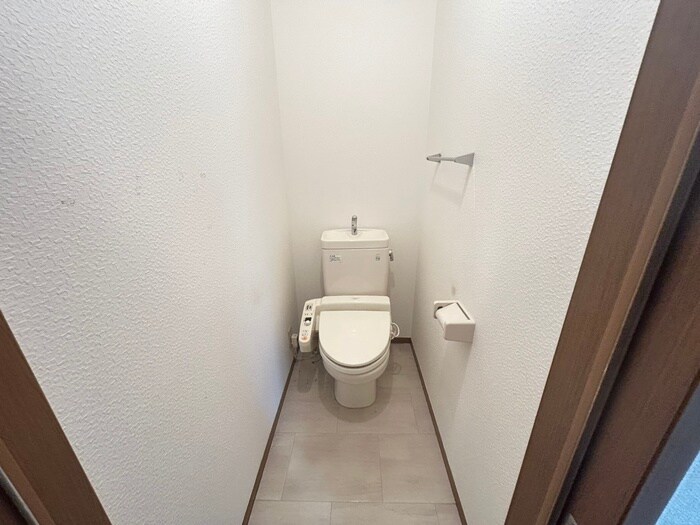 物件内観写真11　(トイレ)