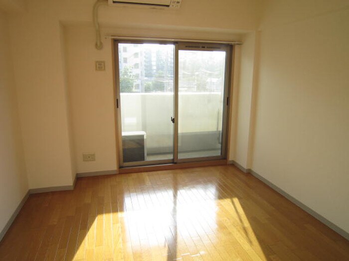 物件内観写真17　(居室)