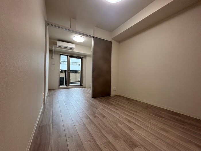 物件内観写真4　(居室)