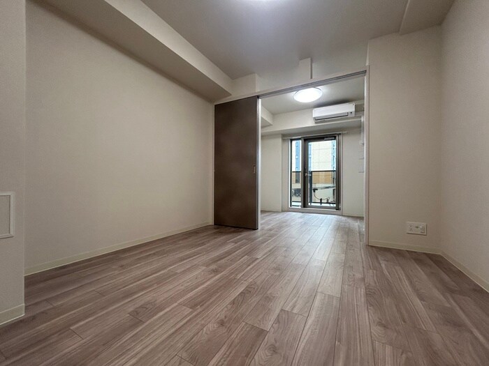 物件内観写真4　(居室)