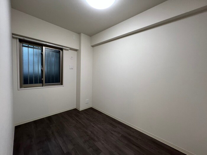 物件内観写真4　(居室)