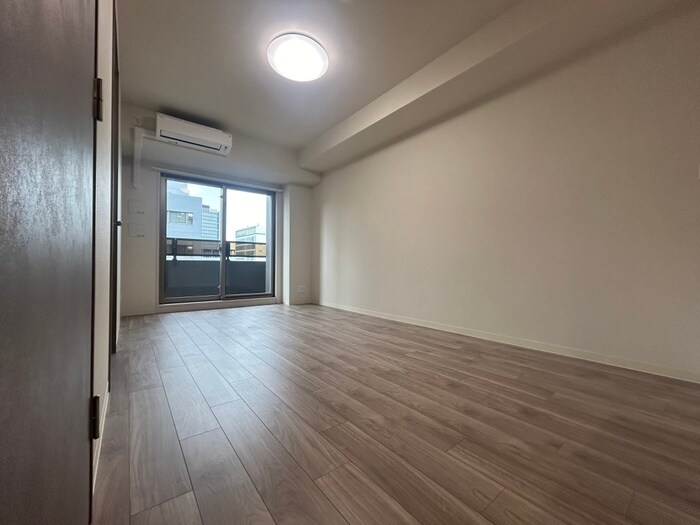 物件内観写真4　(居室)