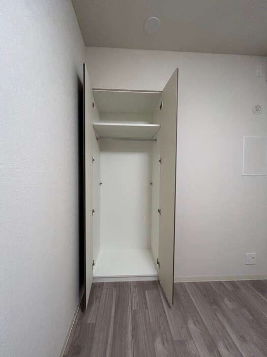 物件内観写真5　(収納)