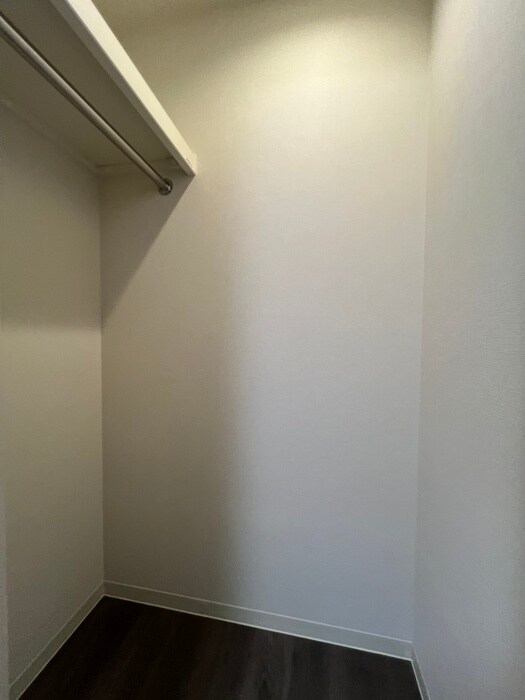 物件内観写真5　(収納)