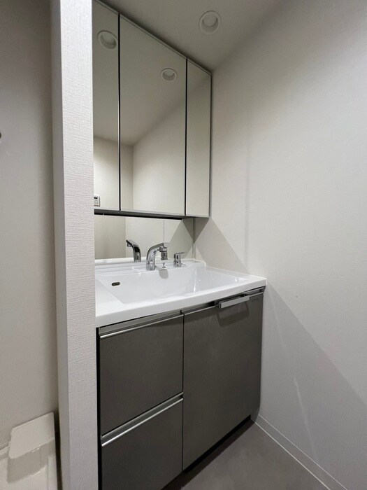 物件内観写真7　(洗面)