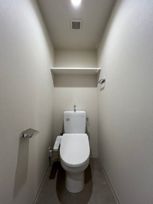 物件内観写真7　(トイレ)