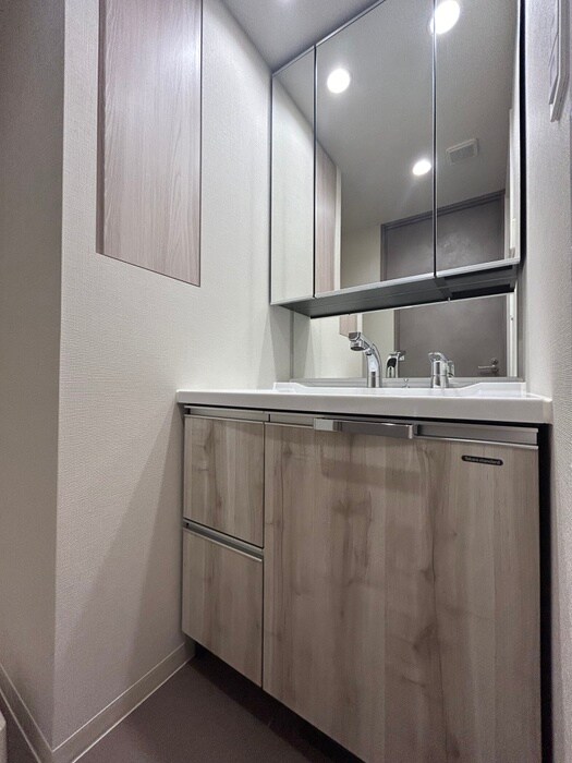 物件内観写真9　(洗面)