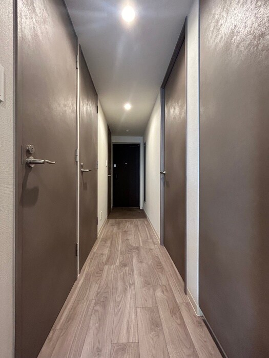 物件内観写真11　(廊下)