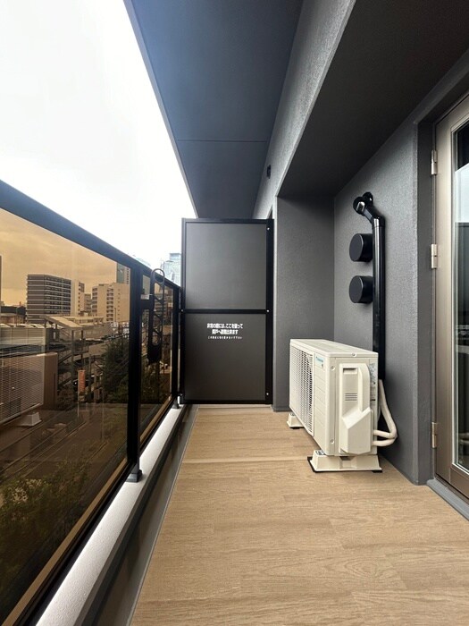 物件内観写真12　(ベランダ・バルコニー)