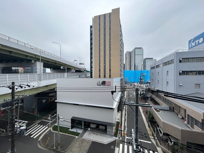 物件内観写真13　(室内からの展望)