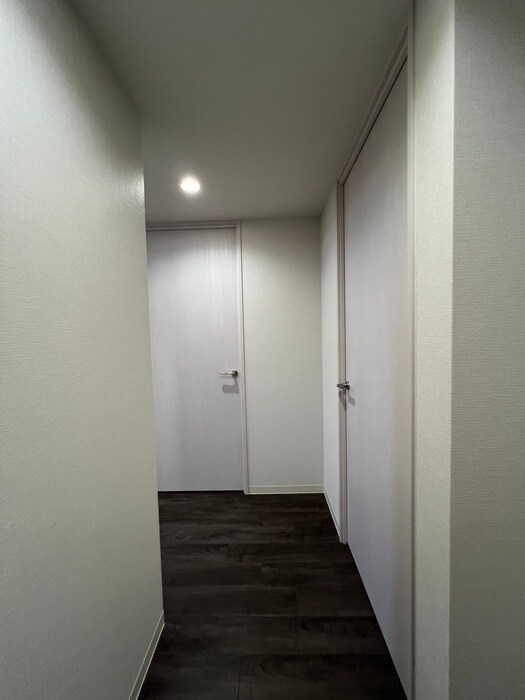 物件内観写真15　(廊下)