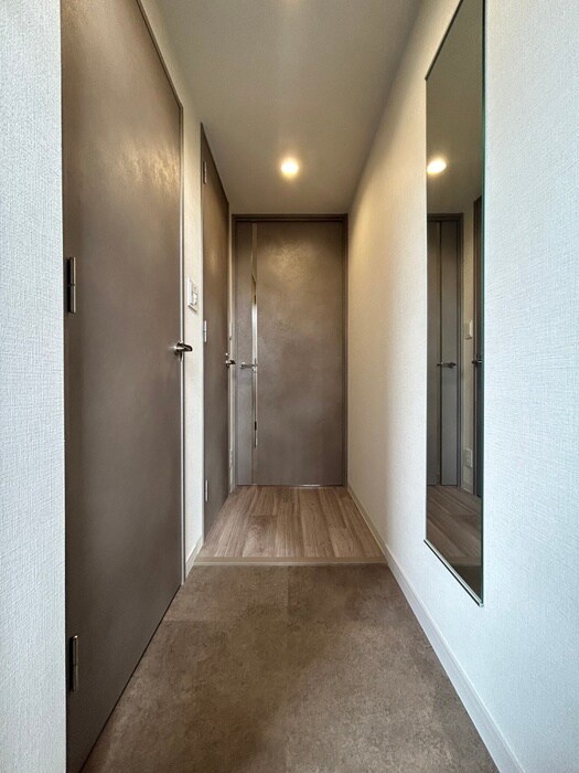 物件内観写真18　(廊下)