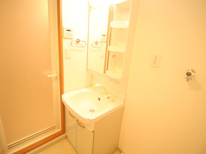 物件内観写真10　(洗面)