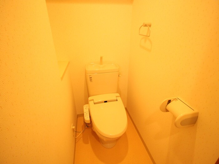 物件内観写真11　(トイレ)