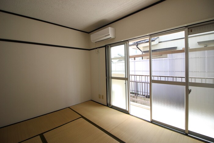 物件内観写真12　(居室)