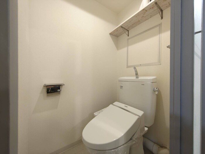 物件内観写真14　(トイレ)