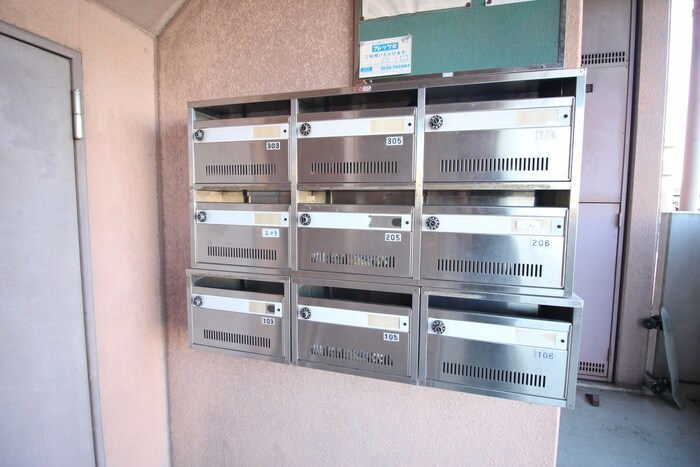 物件外観写真4　(建物設備)