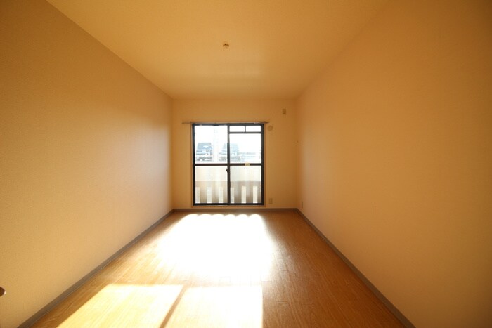 物件内観写真12　(居室)