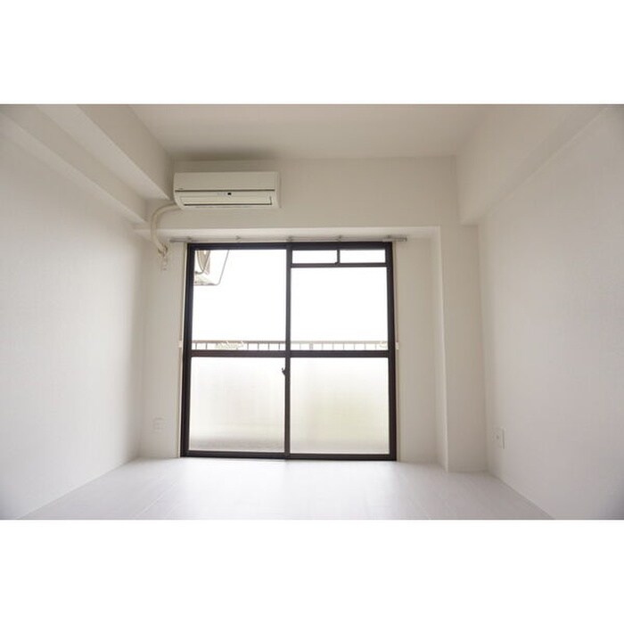 物件内観写真16　(居室)