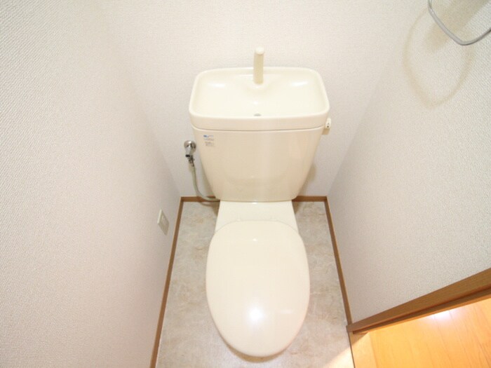 物件内観写真12　(トイレ)