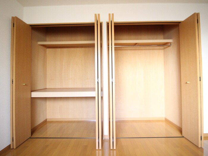 物件内観写真21　(収納)