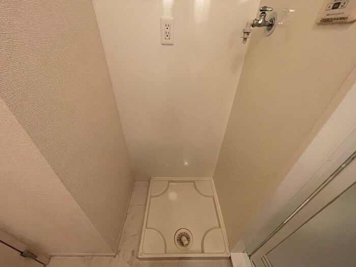 物件内観写真12　(洗面)