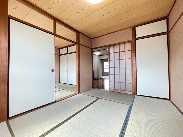 物件内観写真8　(居室)