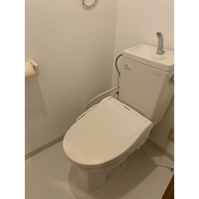 物件内観写真6　(トイレ)