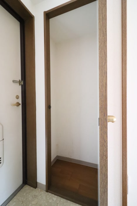 物件内観写真18　(収納)