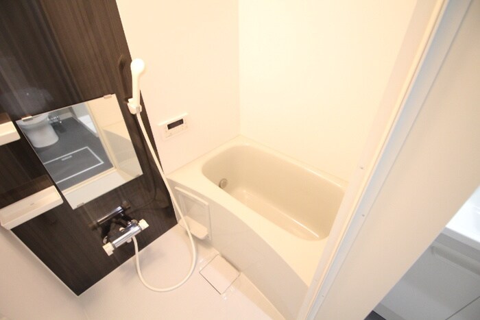 物件内観写真15　(トイレ)