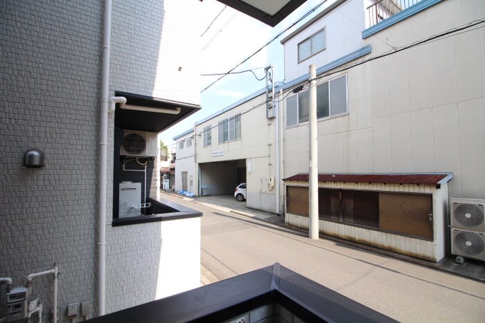 物件内観写真20　(室内からの展望)