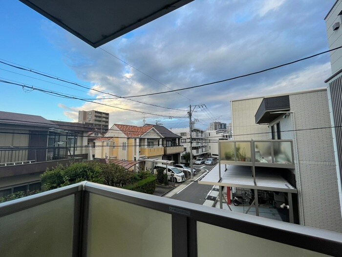 物件内観写真16　(室内からの展望)