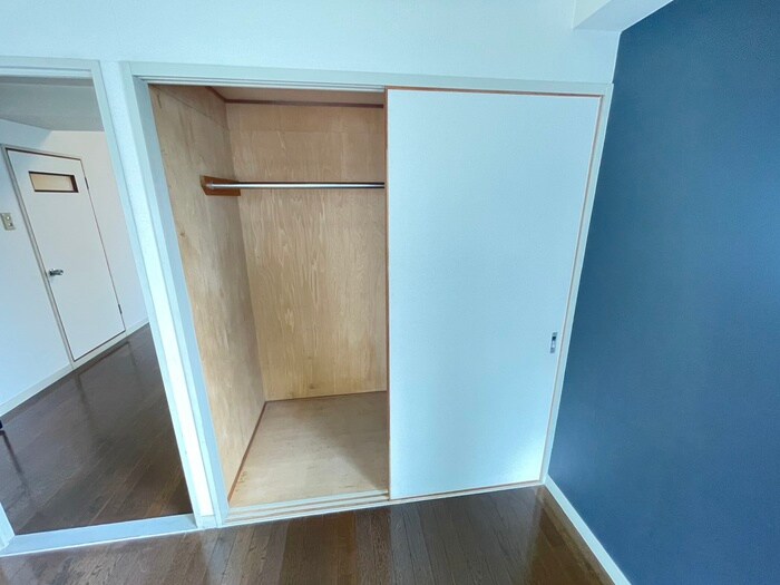 物件内観写真11　(収納)