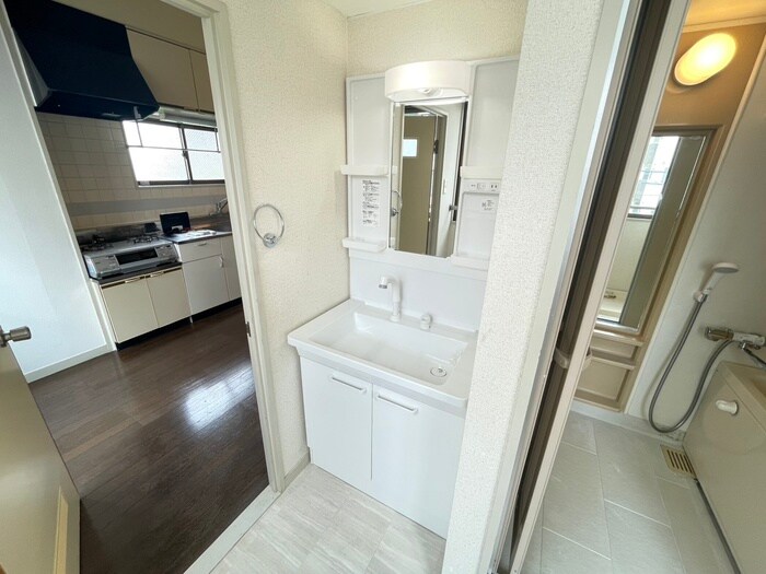 物件内観写真14　(洗面)