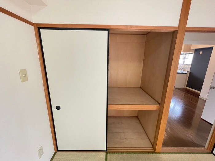 物件内観写真18　(収納)