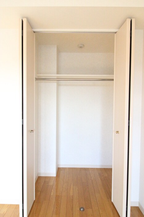 物件内観写真8　(収納)