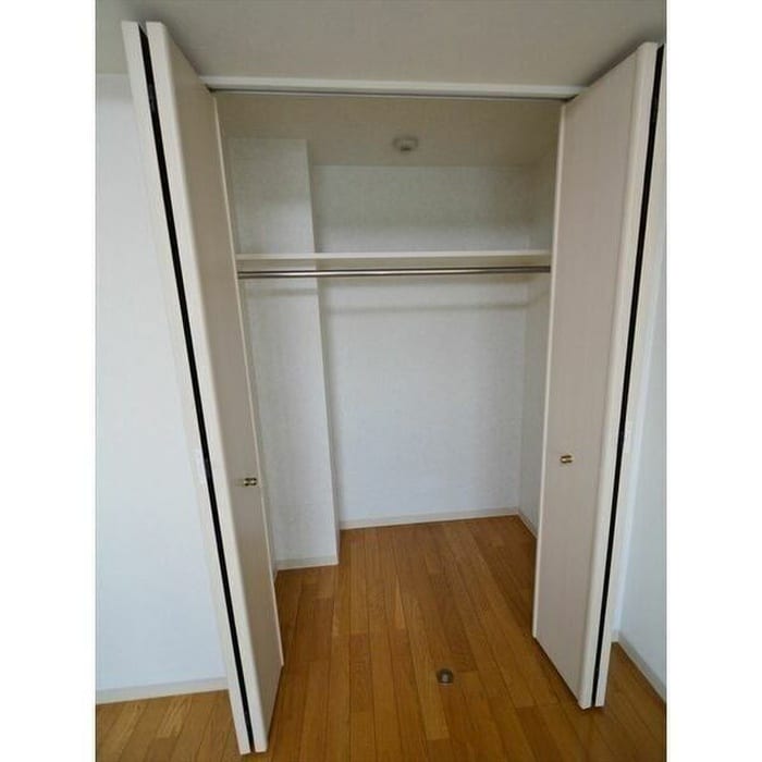 物件内観写真9　(収納)